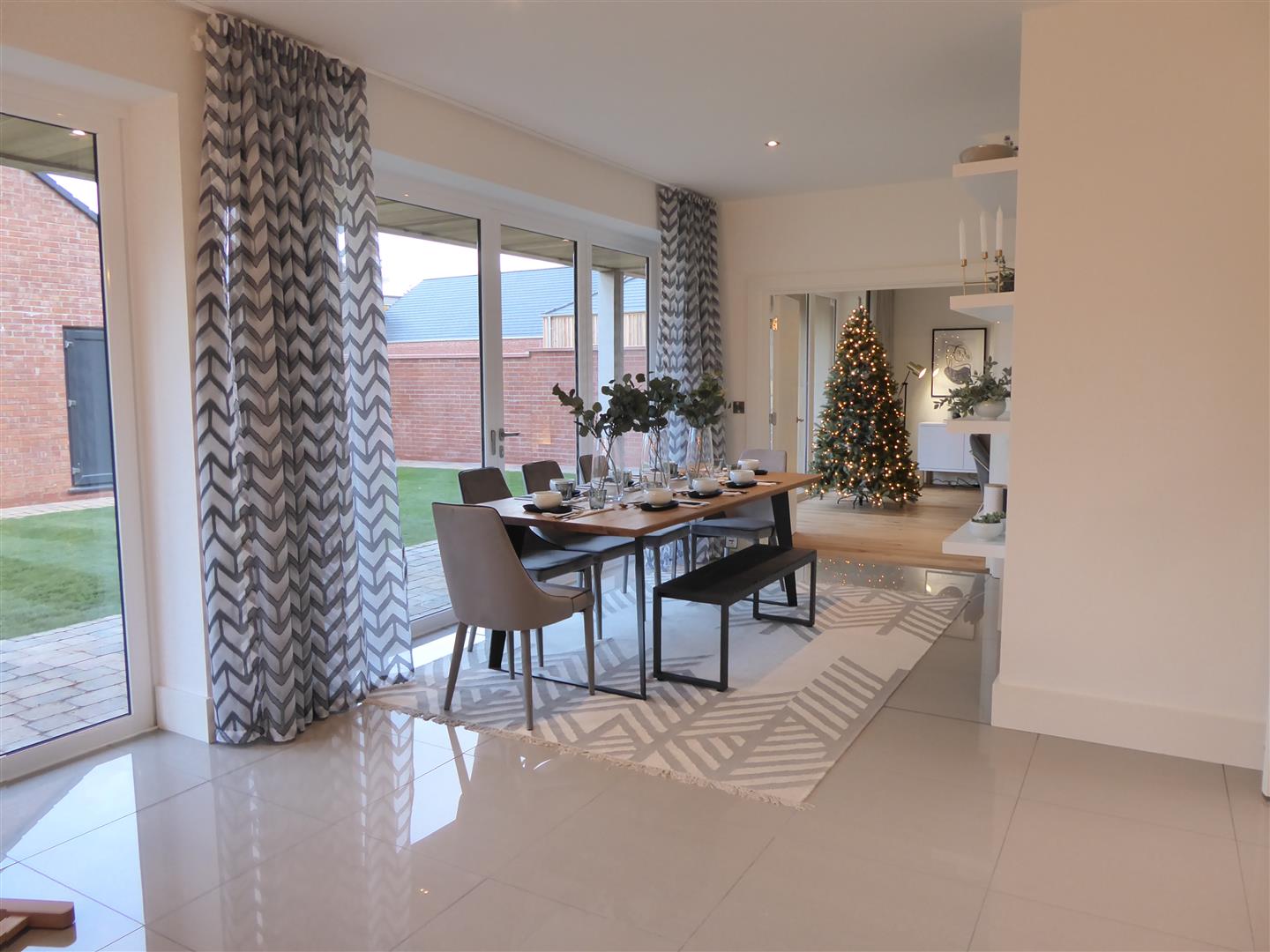 FITTED KITCHEN & DINING - Additional Picture